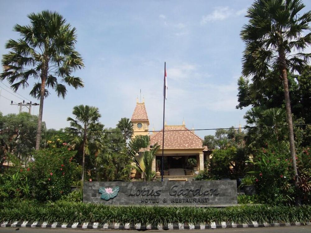 โรงแรมโลตัสการ์เด้น เกอดีรี ภายนอก รูปภาพ